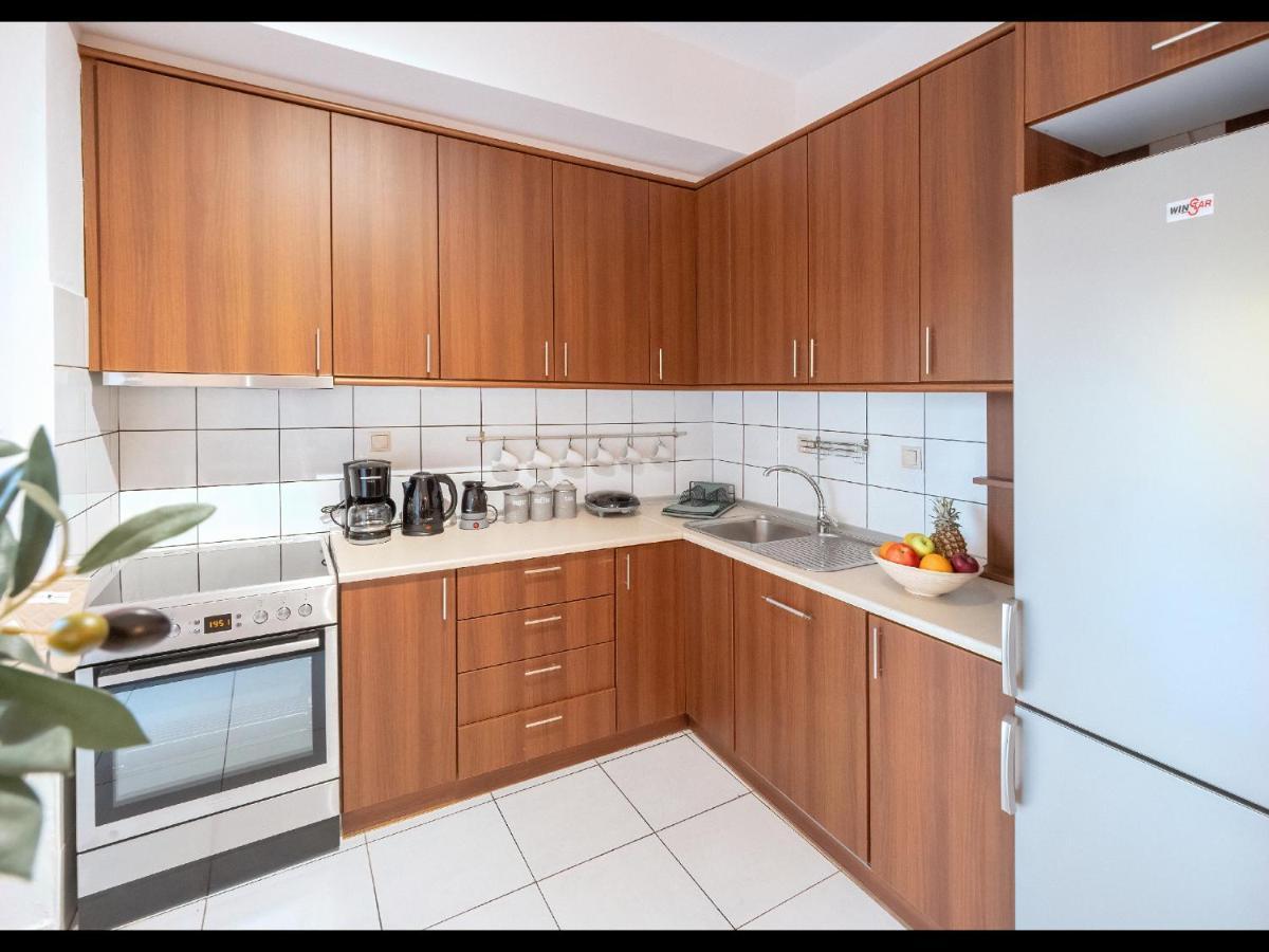 Omalia Apartment Prínos Eksteriør bilde